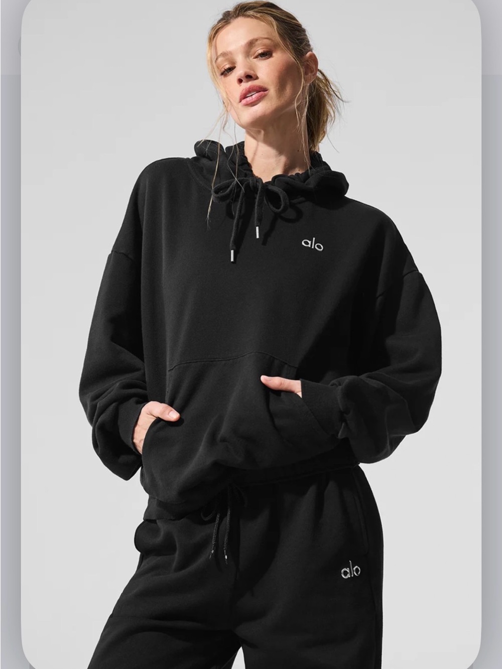 ALO Yoga Accolade Black 2 Piece Sweatsuit: Includes Hoodie & Sweatpants